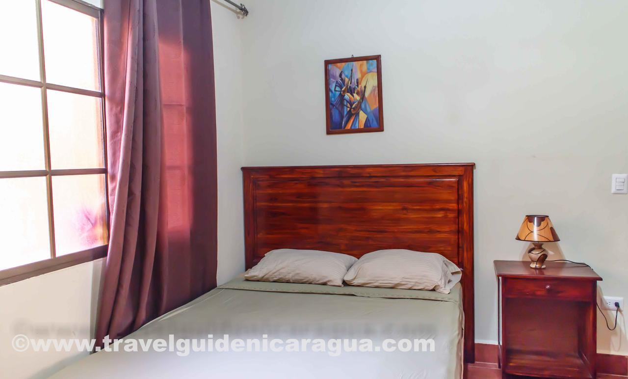 Fullmoon Hotel Granada Kamer foto